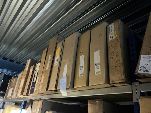 Diverse radiatoren voor dodge / chrysler (11x) - afbeelding 1 van  9