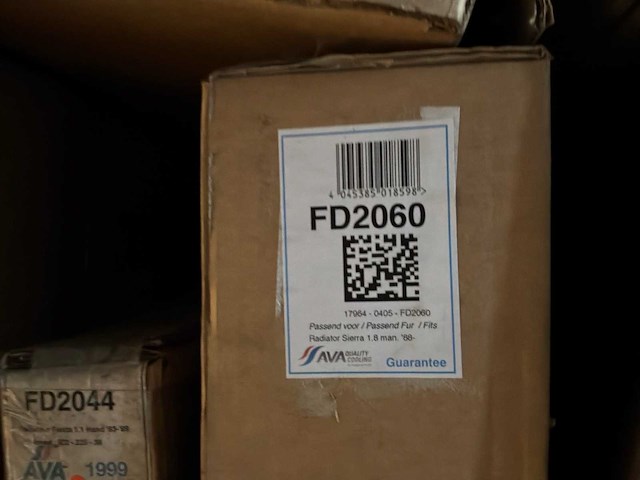Diverse radiatoren voor ford (16x) - afbeelding 3 van  14
