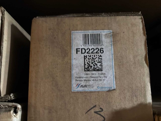 Diverse radiatoren voor ford (16x) - afbeelding 12 van  14