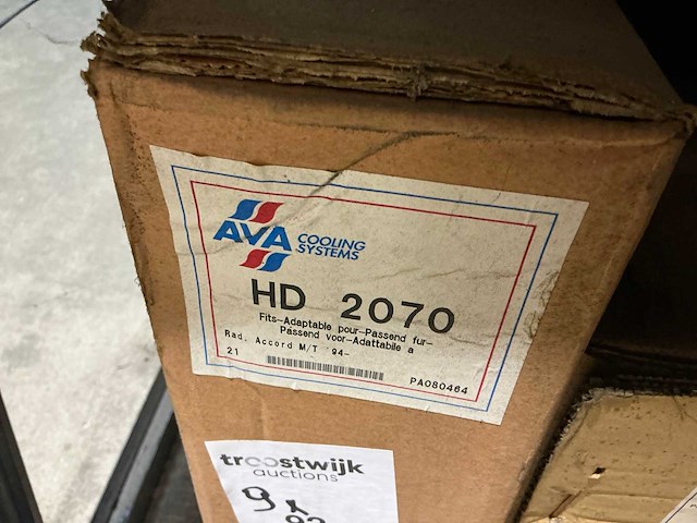 Diverse radiatoren voor honda (9x) - afbeelding 1 van  9