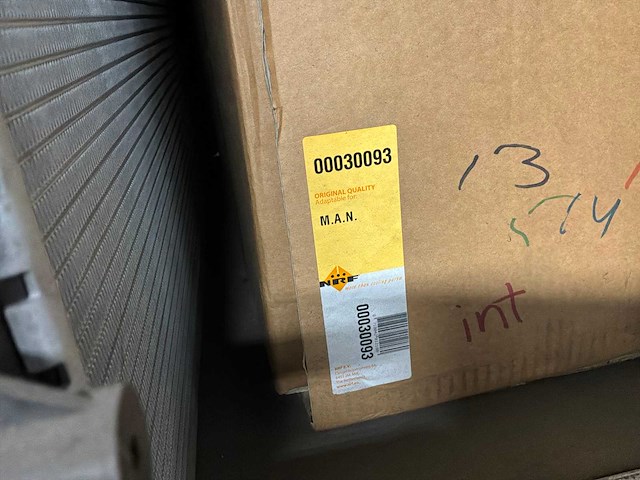 Diverse radiatoren voor man (8x) - afbeelding 4 van  9