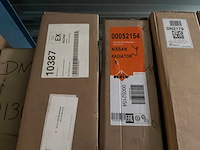 Diverse radiatoren voor nissan (13x) - afbeelding 4 van  9