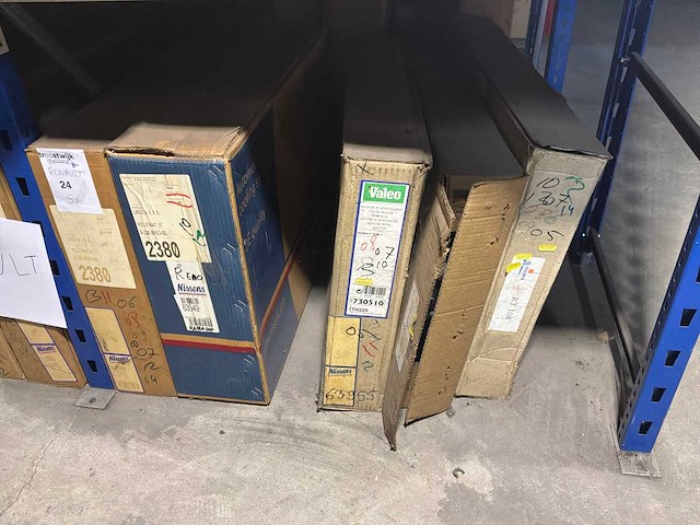 Diverse radiatoren voor renault (5x) - afbeelding 1 van  5