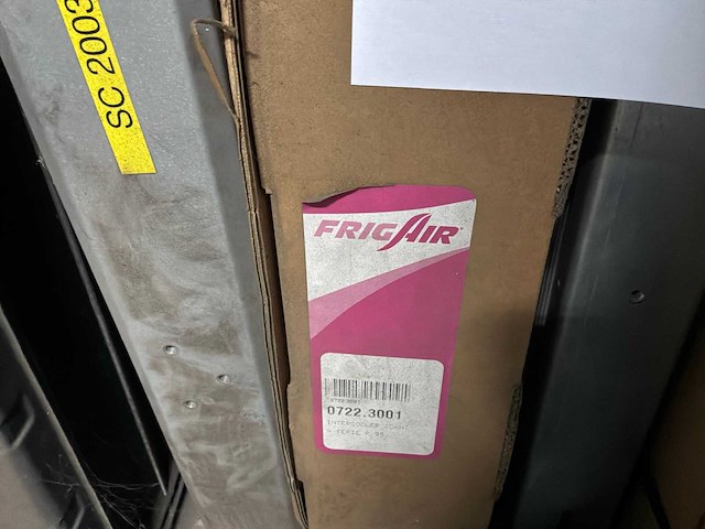 Diverse radiatoren voor scania (14x) - afbeelding 7 van  9