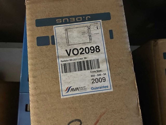 Diverse radiatoren voor volvo (9x) - afbeelding 2 van  7