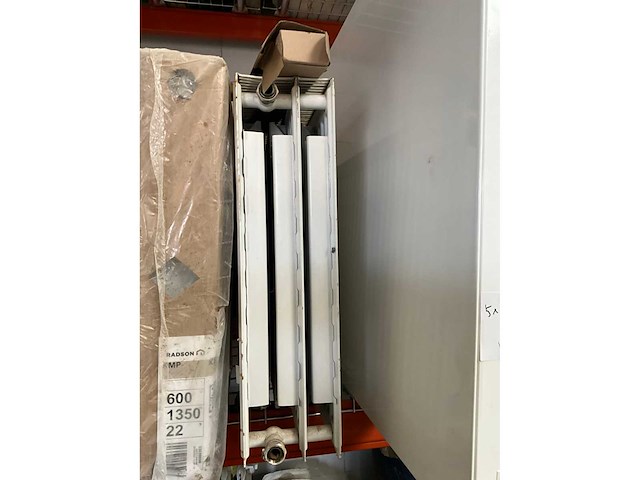 Diverse radiators (5x) - afbeelding 6 van  7