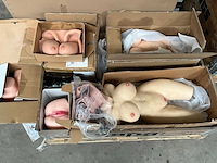 Diverse realistische sex toys - afbeelding 1 van  7