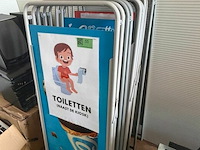 Diverse reclameborden - afbeelding 3 van  3
