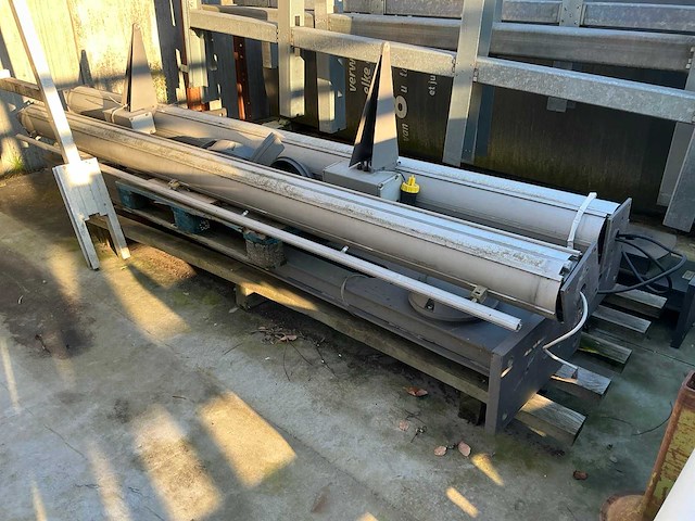 Diverse reclamezuilen (13x) en h-profielen - afbeelding 7 van  7