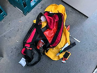 Diverse reddingsvest (3x) - afbeelding 2 van  3