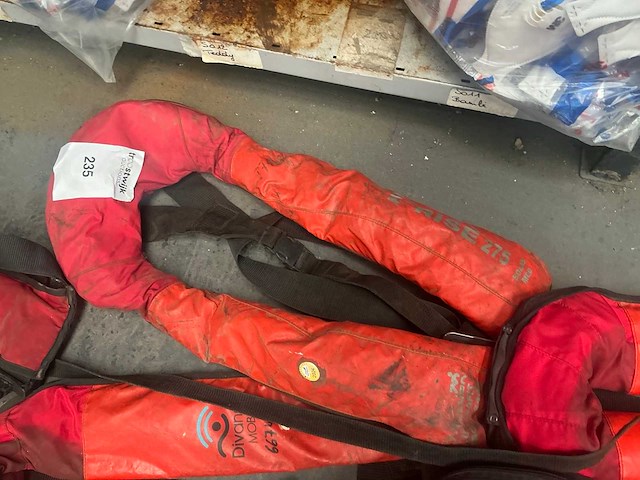 Diverse reddingsvest (5x) - afbeelding 4 van  6