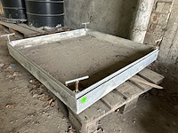 Diverse resten vloergoten - afbeelding 6 van  6