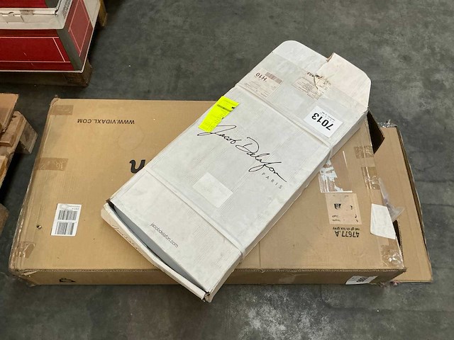 Diverse retourgoederen (3x) - afbeelding 1 van  4