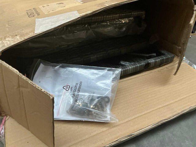 Diverse retourgoederen (3x) - afbeelding 4 van  4