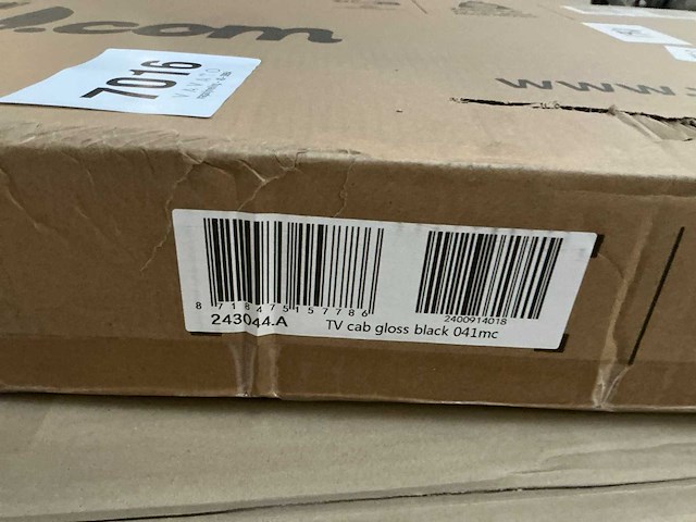 Diverse retourgoederen (3x) - afbeelding 2 van  2