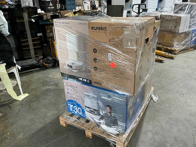 Diverse robotstofzuigers (7x) - afbeelding 1 van  8