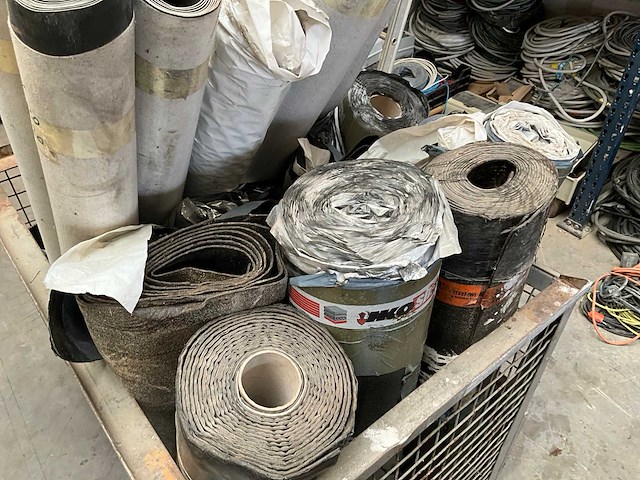 Diverse rollen roofing (12x) - afbeelding 8 van  15