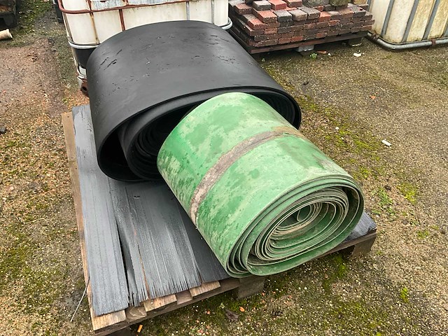 Diverse rollen rubber (2x) - afbeelding 6 van  8