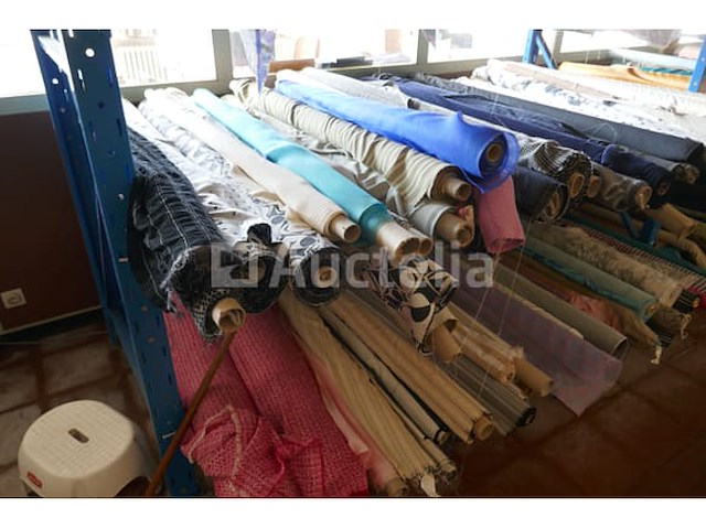 Diverse rollen stof deel 1 - afbeelding 2 van  13