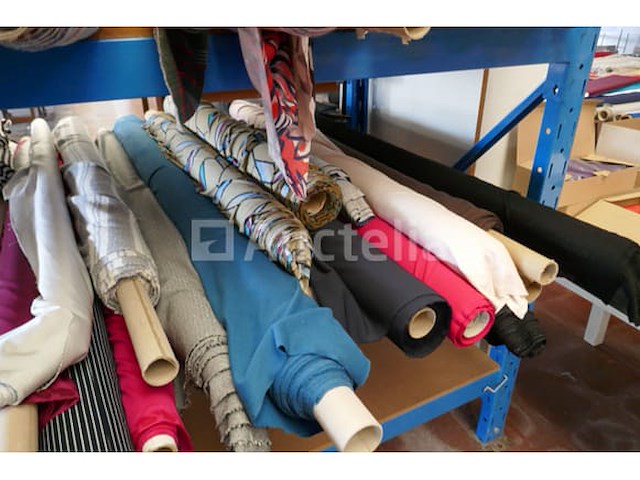 Diverse rollen stof deel 1 - afbeelding 8 van  13