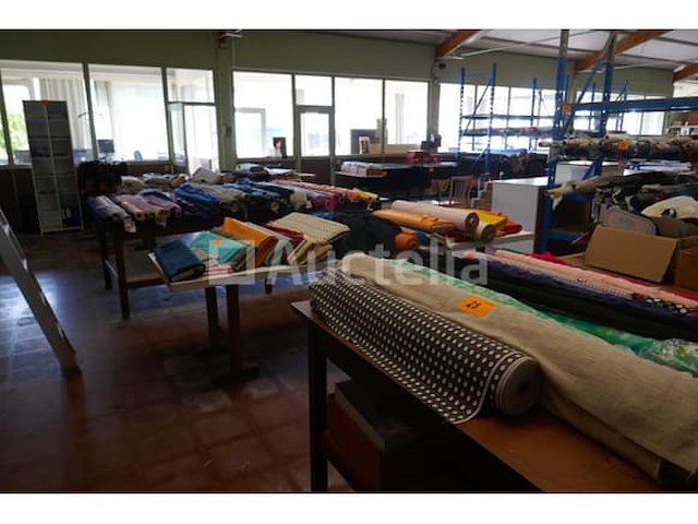 Diverse rollen stof deel 3 - afbeelding 3 van  8