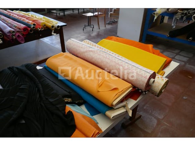 Diverse rollen stof deel 3 - afbeelding 7 van  8