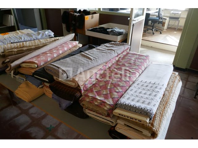 Diverse rollen stof deel 3 - afbeelding 8 van  8