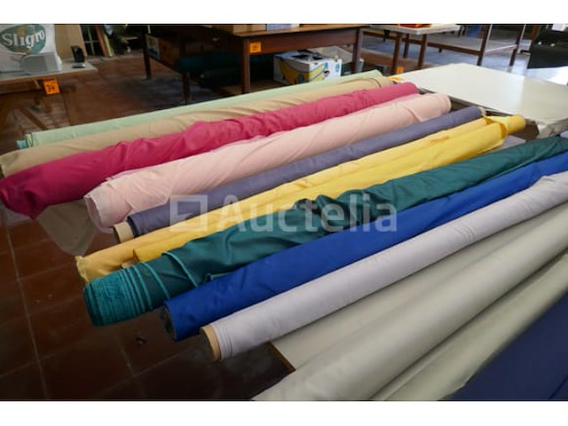 Diverse rollen stof deel 4 - afbeelding 5 van  7