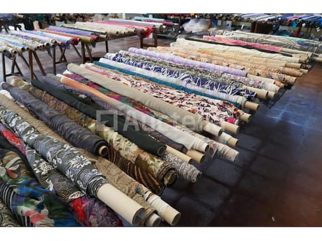 Diverse rollen stof deel 7 - afbeelding 7 van  7