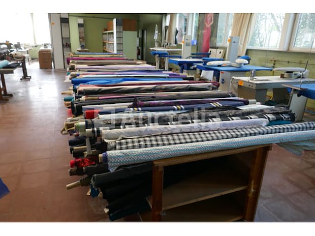 Diverse rollen stof deel 9 - afbeelding 5 van  7