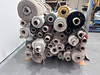 Diverse rollen stof - afbeelding 2 van  4