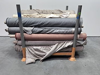 Diverse rollen stof - afbeelding 3 van  4