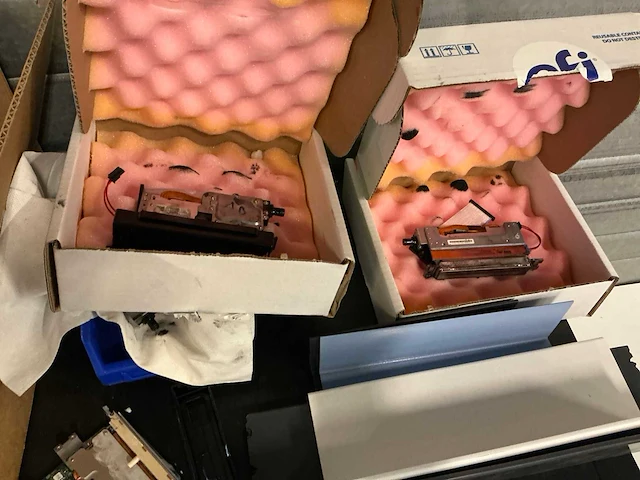 Diverse rolluikkasten (2x) - afbeelding 4 van  6