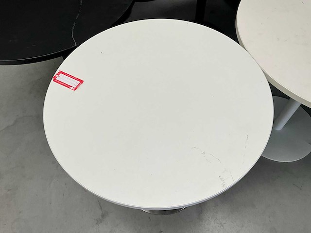 Diverse ronde tafels (9x) - afbeelding 6 van  11