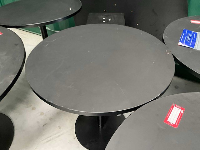 Diverse ronde tafels (9x) - afbeelding 11 van  11