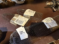 Diverse roosters bumper 996