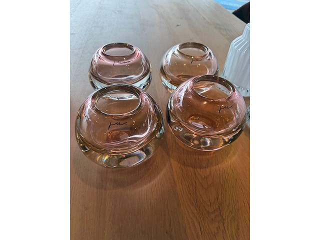 Diverse roze vazen - afbeelding 7 van  7