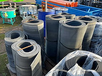 Diverse rubberen transportbanden (11x) - afbeelding 1 van  6