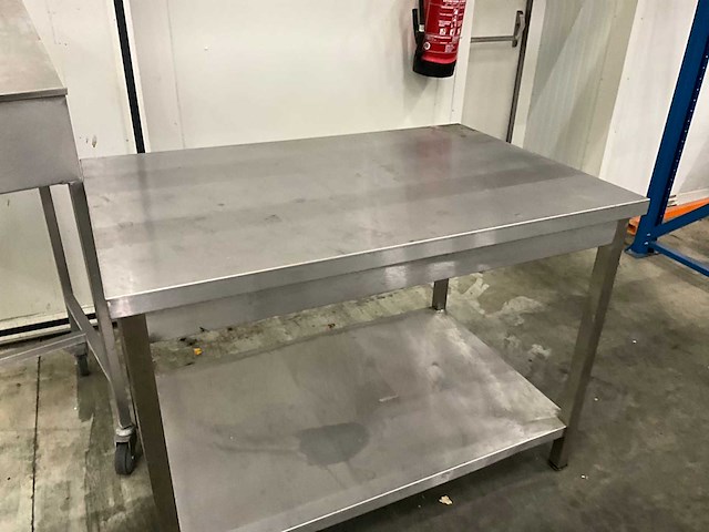 Diverse rvs tafels (3x) - afbeelding 3 van  7