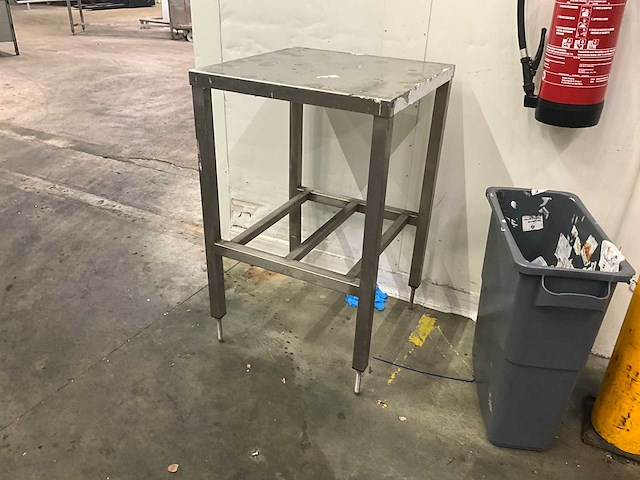Diverse rvs tafels (3x) - afbeelding 7 van  7