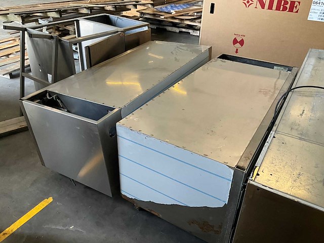 Diverse rvs toestellen keuken horeca (5x) - afbeelding 8 van  25