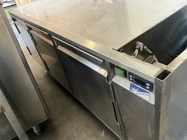 Diverse rvs toestellen keuken horeca (5x) - afbeelding 9 van  25