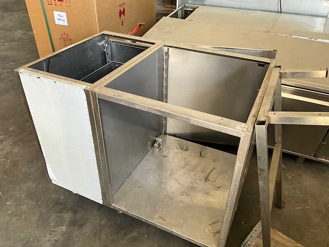 Diverse rvs toestellen keuken horeca (5x) - afbeelding 14 van  25