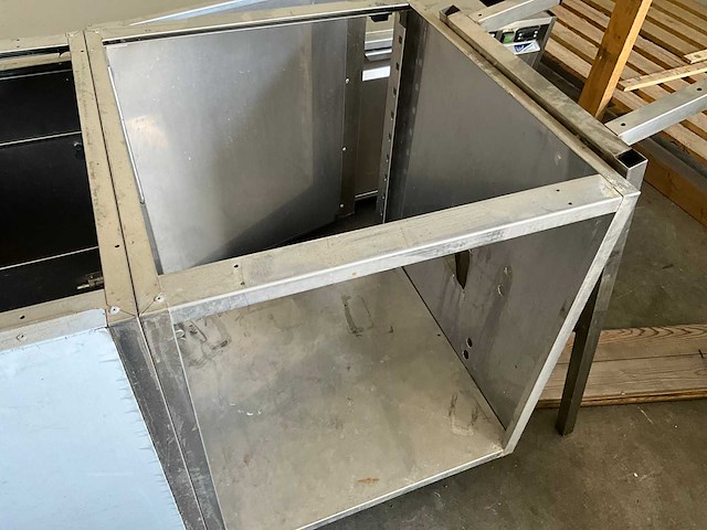 Diverse rvs toestellen keuken horeca (5x) - afbeelding 21 van  25