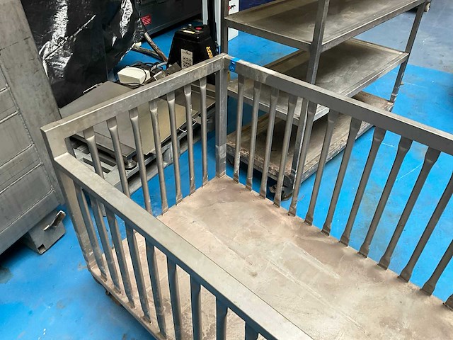 Diverse rvs transportwagens (2x) - afbeelding 3 van  7