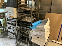 Diverse rvs transportwagens (3x) - afbeelding 1 van  2