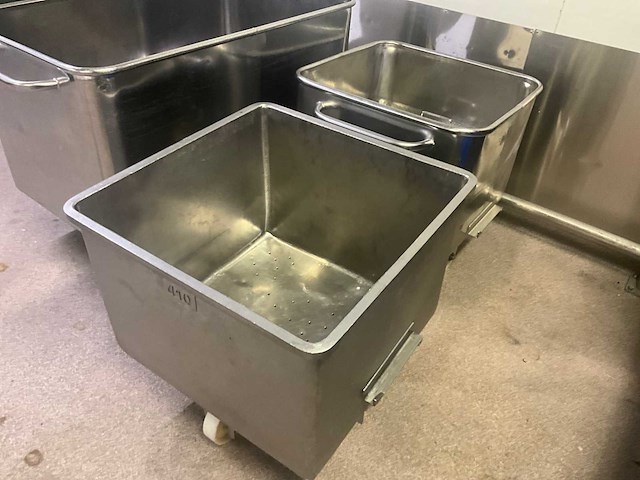 Diverse rvs voedingskuipen (5x) - afbeelding 5 van  6
