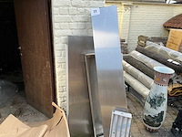 Diverse rvs wandrekken (4x)