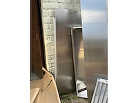 Diverse rvs wandrekken (4x) - afbeelding 2 van  3