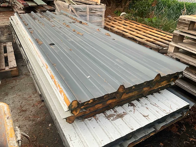 Diverse sandwichpanelen (9x) - afbeelding 2 van  8